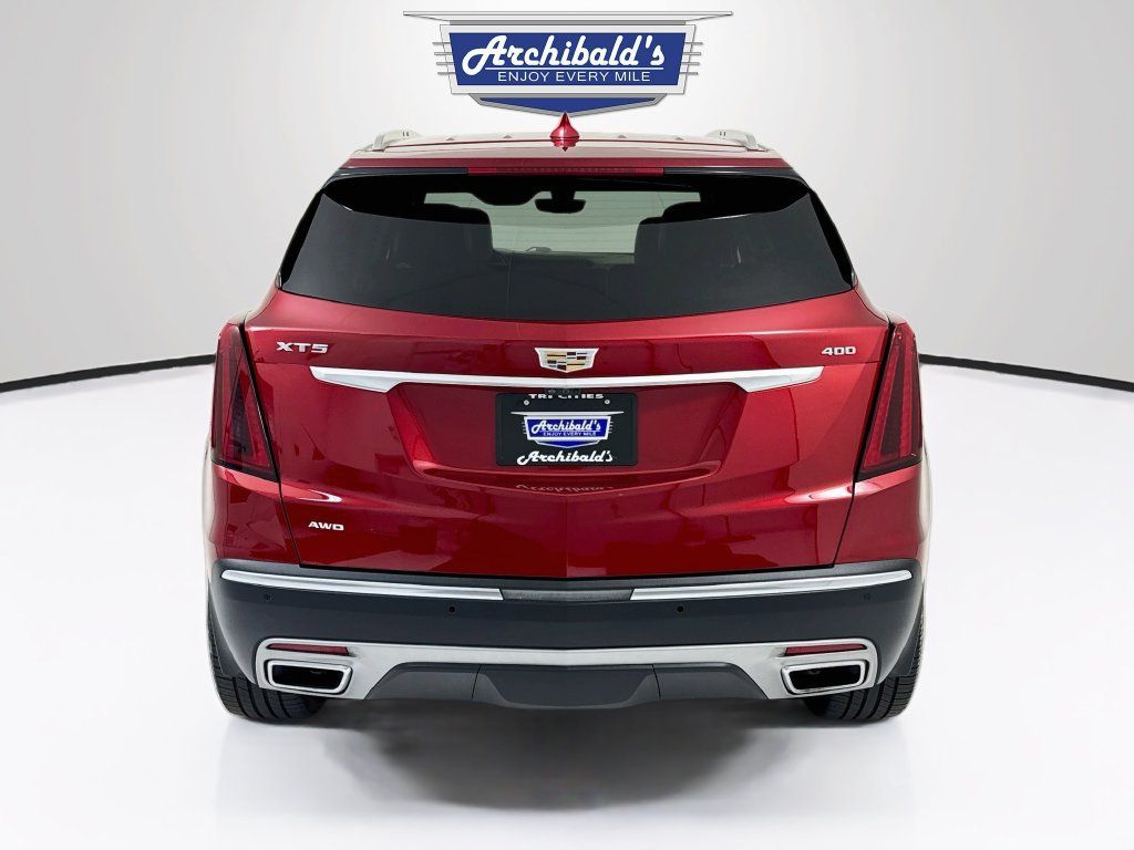 Used 2021 Cadillac XT5 Premium Luxury w/ Platinum Package AWD/4WD image 7