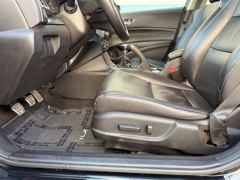Used 2013 Acura ILX w/ Premium Package FWD image 39