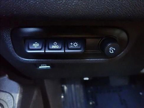 Used 2022 GMC Terrain AT4 w/ Infotainment Package II AWD/4WD image 27