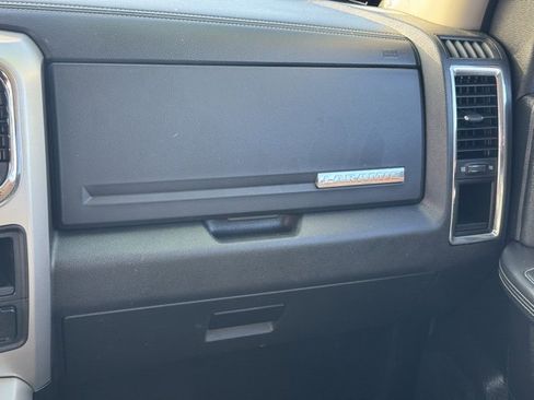 Used 2014 RAM 1500 Laramie w/ Convenience Group image 16