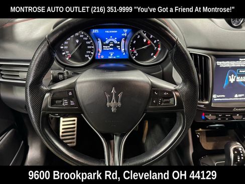 Used 2018 Maserati Levante GranSport image 19