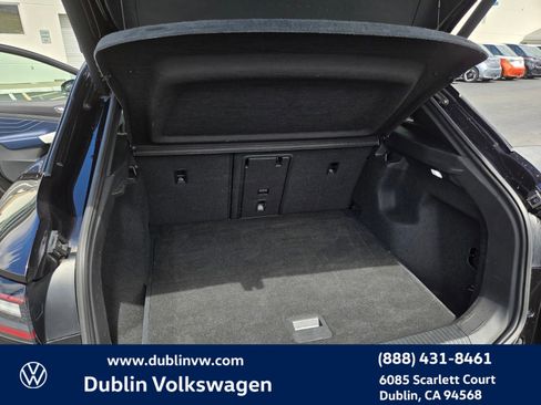 Used 2023 Volkswagen ID.4 Pro S image 21