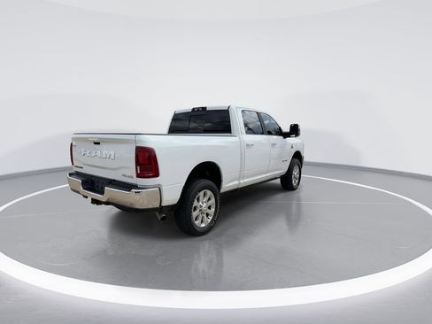 Used 2025 RAM 2500 Laramie AWD/4WD image 8