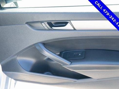 Used 2015 Volkswagen Passat 1.8T Wolfsburg Edition image 43