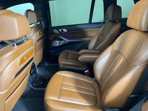 Used 2023 BMW X7 M60i w/ Executive Package image 20