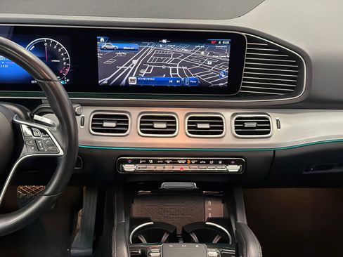 Used 2024 Mercedes-Benz GLE 450e 4MATIC image 20