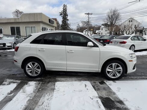 Used 2017 Audi Q3 2.0T Premium w/ Convenience Package image 9