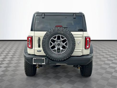 New 2025 Ford Bronco Badlands AWD/4WD image 5