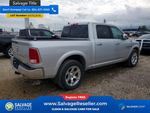 Used 2017 RAM 1500 Laramie AWD/4WD image 4