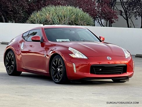 Used 2013 Nissan 370Z Touring 2dr Coupe 6M image 8