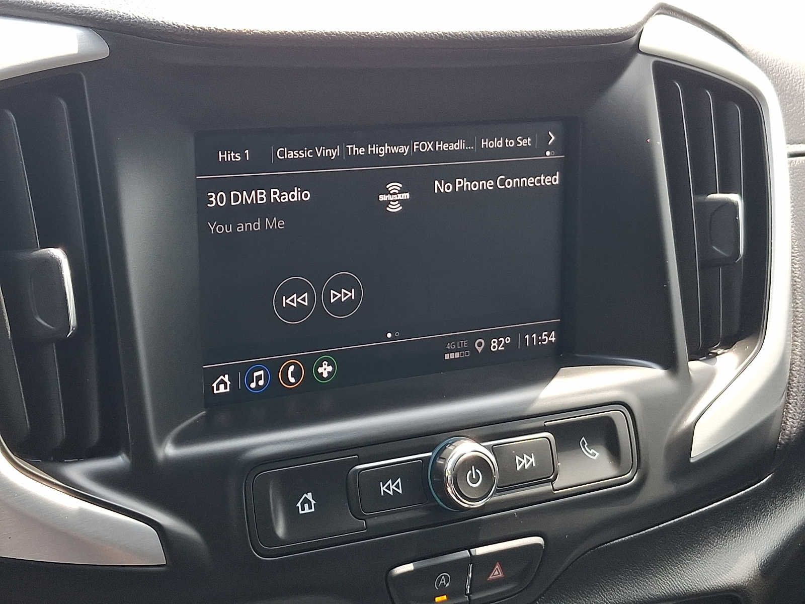 Used 2023 GMC Terrain SLE w/ Driver Convenience Package FWD image 25