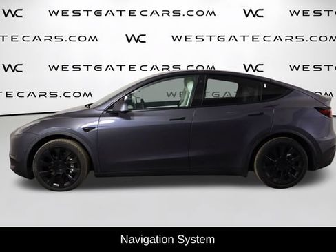 Used 2021 Tesla Model Y Long Range AWD/4WD image 5