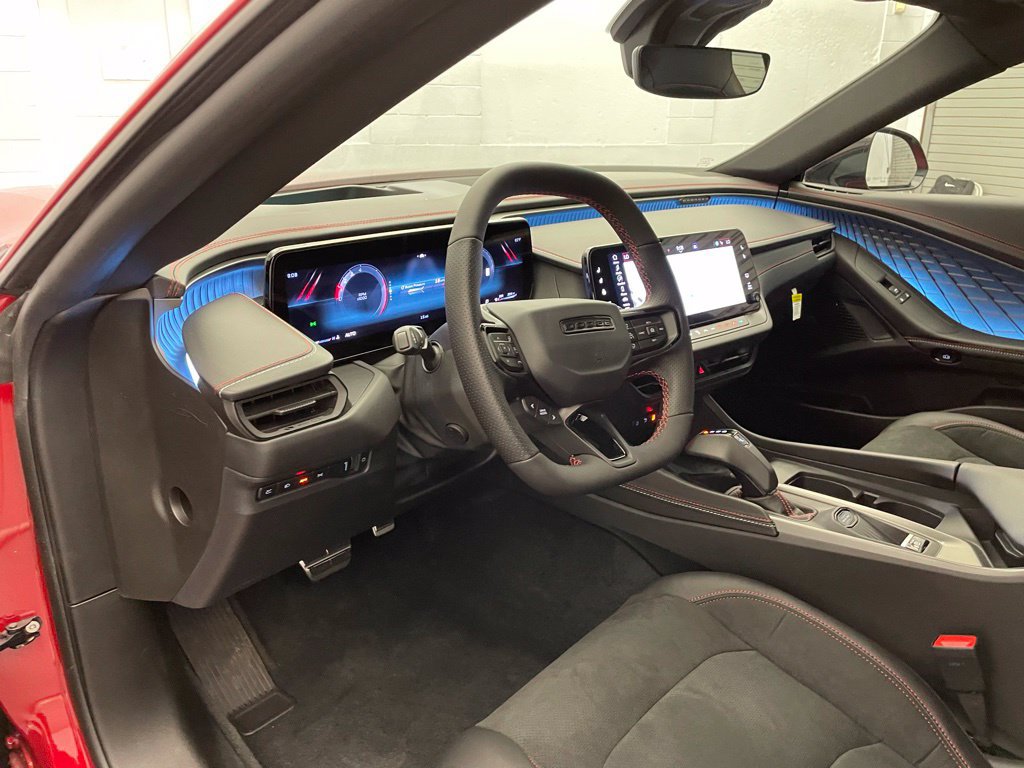 New 2026 Dodge Charger R/T AWD/4WD image 17