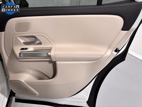 Certified 2024 Mercedes-Benz EQB 300 4MATIC image 26