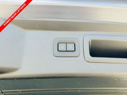 Used 2025 MAZDA CX-50 AWD 2.5 S w/ Premium Plus Pkg image 12