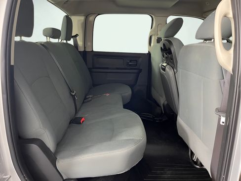Used 2018 RAM 2500 Tradesman w/ Chrome Appearance Group AWD/4WD image 14
