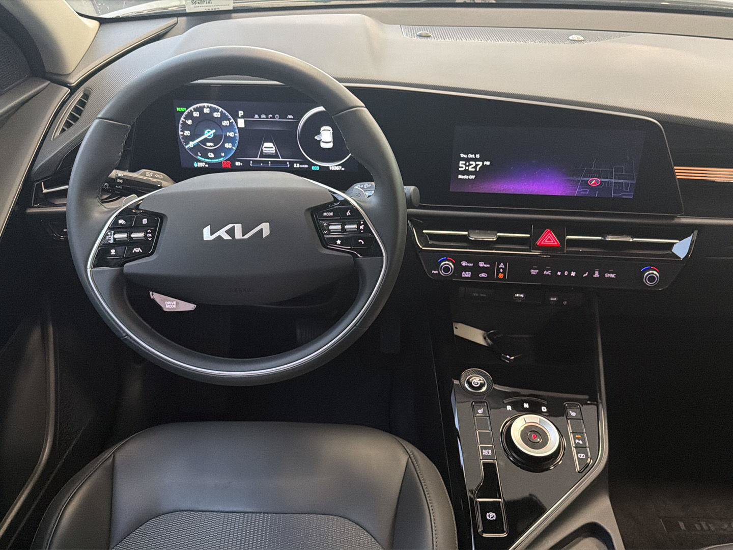 Used 2024 Kia Niro Wind FWD image 16