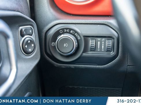 Used 2020 Jeep Wrangler Unlimited Rubicon w/ LED Lighting Group image 18