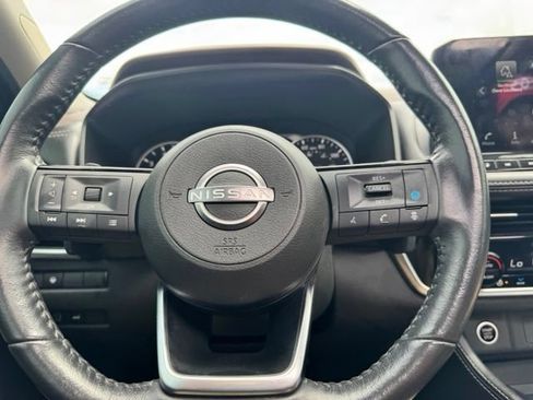 Used 2023 Nissan Rogue SL w/ SL Premium Package AWD/4WD image 16