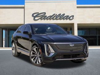 New 2026 Cadillac Lyriq Signature Luxury video 2