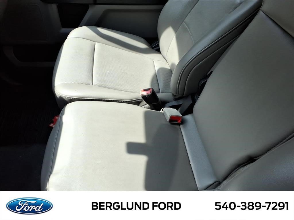 Used 2019 Ford F550 2WD Regular Cab Super Duty image 32