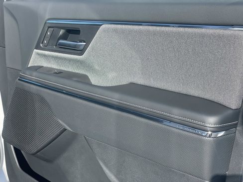 New 2026 GMC Sierra EV Elevation image 26