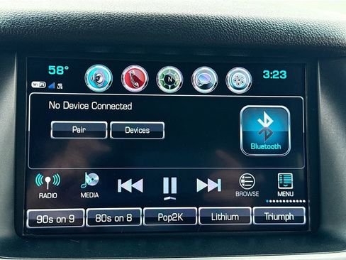 Used 2020 GMC Yukon XL SLT w/ Premium Edition image 18