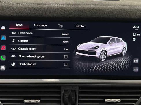 Used 2022 Porsche Cayenne Turbo GT image 35