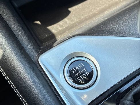 Used 2019 Nissan Altima 2.0 Platinum FWD image 26