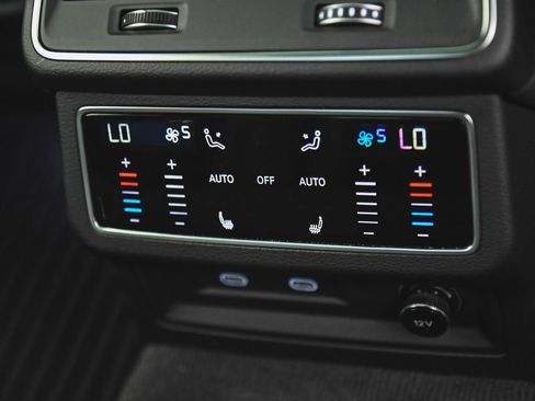 Used 2023 Audi A6 Premium Plus w/ Premium Plus Package AWD/4WD image 31