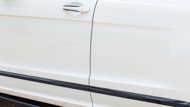 Used 2023 Bentley Bentayga AWD/4WD image 23