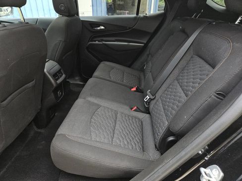 Used 2019 Chevrolet Equinox LT w/ Sun & Navigation Package FWD image 18
