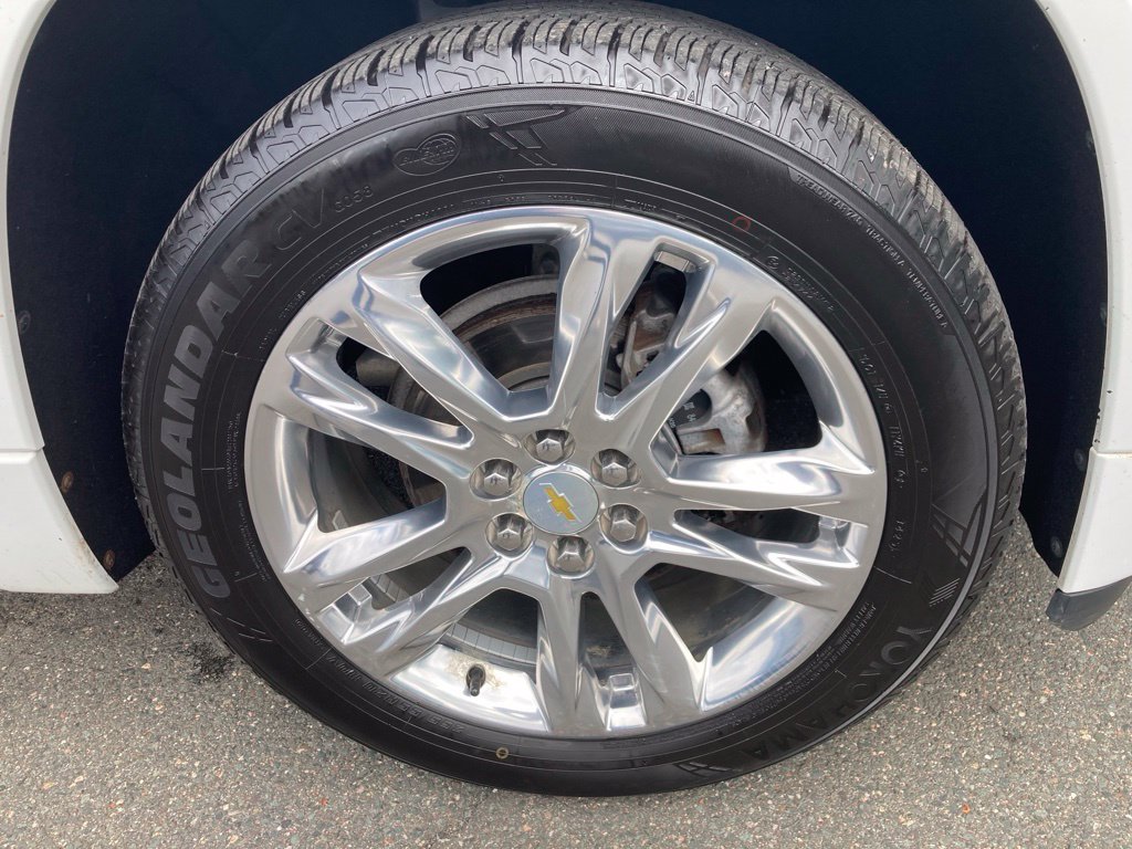 Used 2021 Chevrolet Traverse High Country AWD/4WD image 39