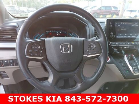Used 2023 Honda Odyssey EX-L image 11