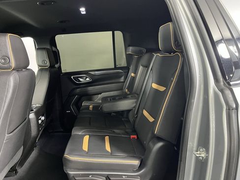 Used 2023 GMC Yukon XL AT4 image 25