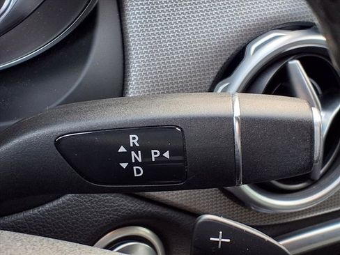 Used 2020 Mercedes-Benz GLA 250 image 11