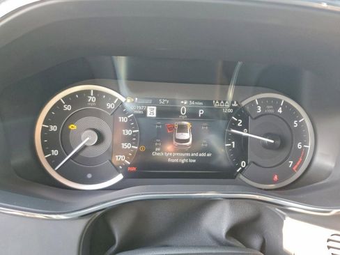 Used 2023 Jaguar F-PACE S image 8