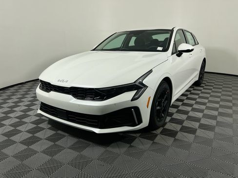 New 2026 Kia K5 LXS FWD image 8