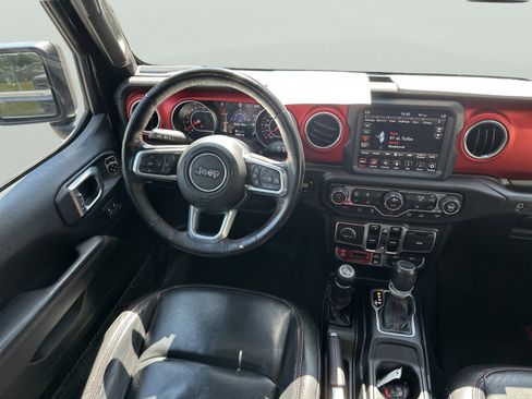 Used 2020 Jeep Gladiator Rubicon image 12