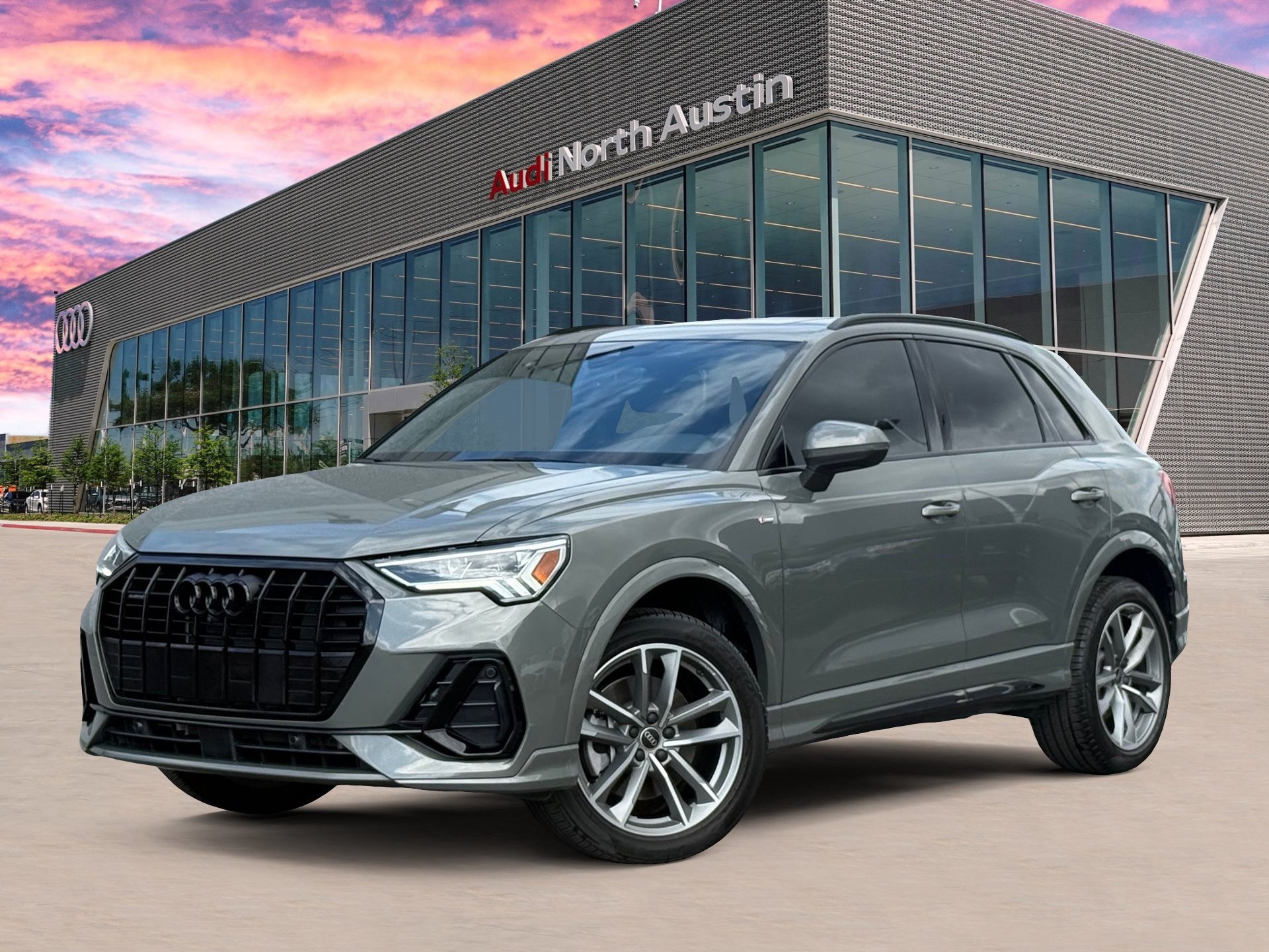 Used 2024 Audi Q3 2.0T Premium Plus AWD/4WD image 1
