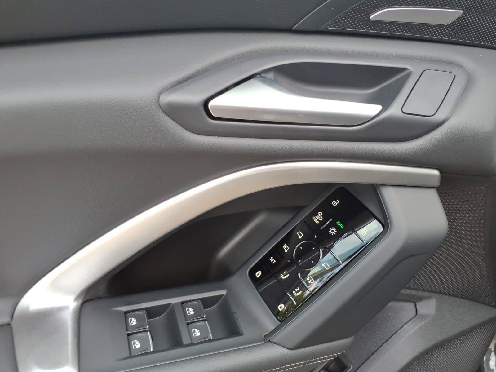 New 2026 Audi Q5 Premium Plus AWD/4WD image 13