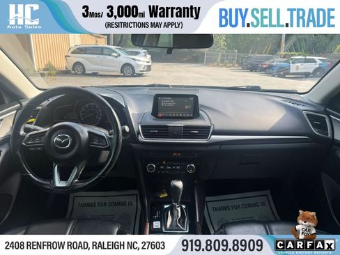 Used 2018 MAZDA MAZDA3 Touring FWD image 24