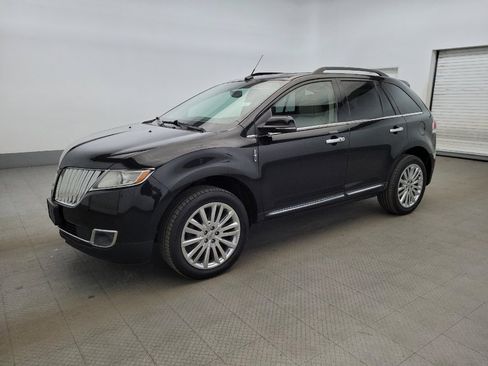 Used 2015 Lincoln MKX FWD w/ Equipment Group 101A image 2