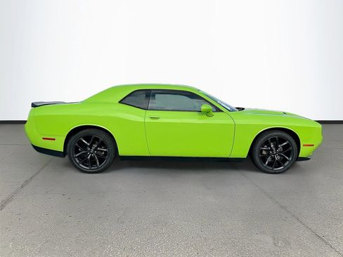 Certified 2019 Dodge Challenger SXT w/ Blacktop Package image 8