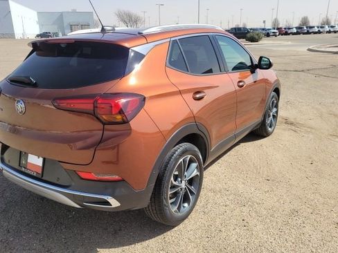 Used 2021 Buick Encore GX Essence w/ Advanced Technology Package image 6