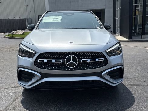 New 2025 Mercedes-Benz GLA 250 image 8