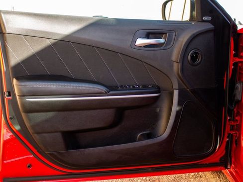 Used 2023 Dodge Charger SXT image 19