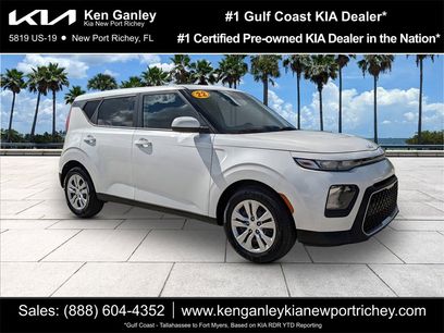 Certified 2022 Kia Soul LX