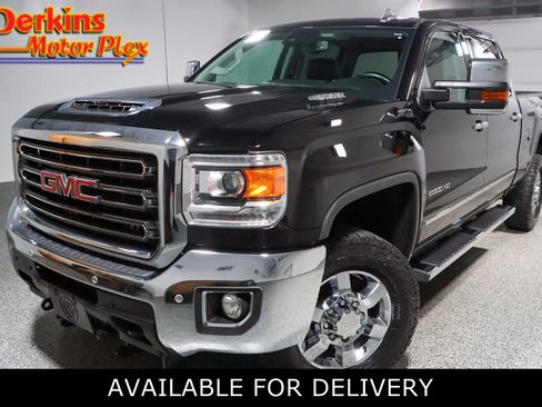 Used 2017 GMC Sierra 2500 SLT w/ Duramax Plus Package AWD/4WD image 1