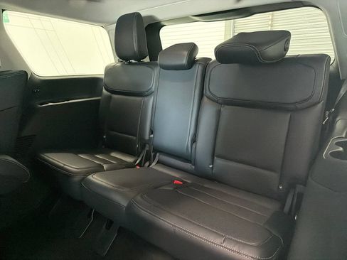 New 2027 Ford Expedition Platinum w/ Driver's Package RWD image 14